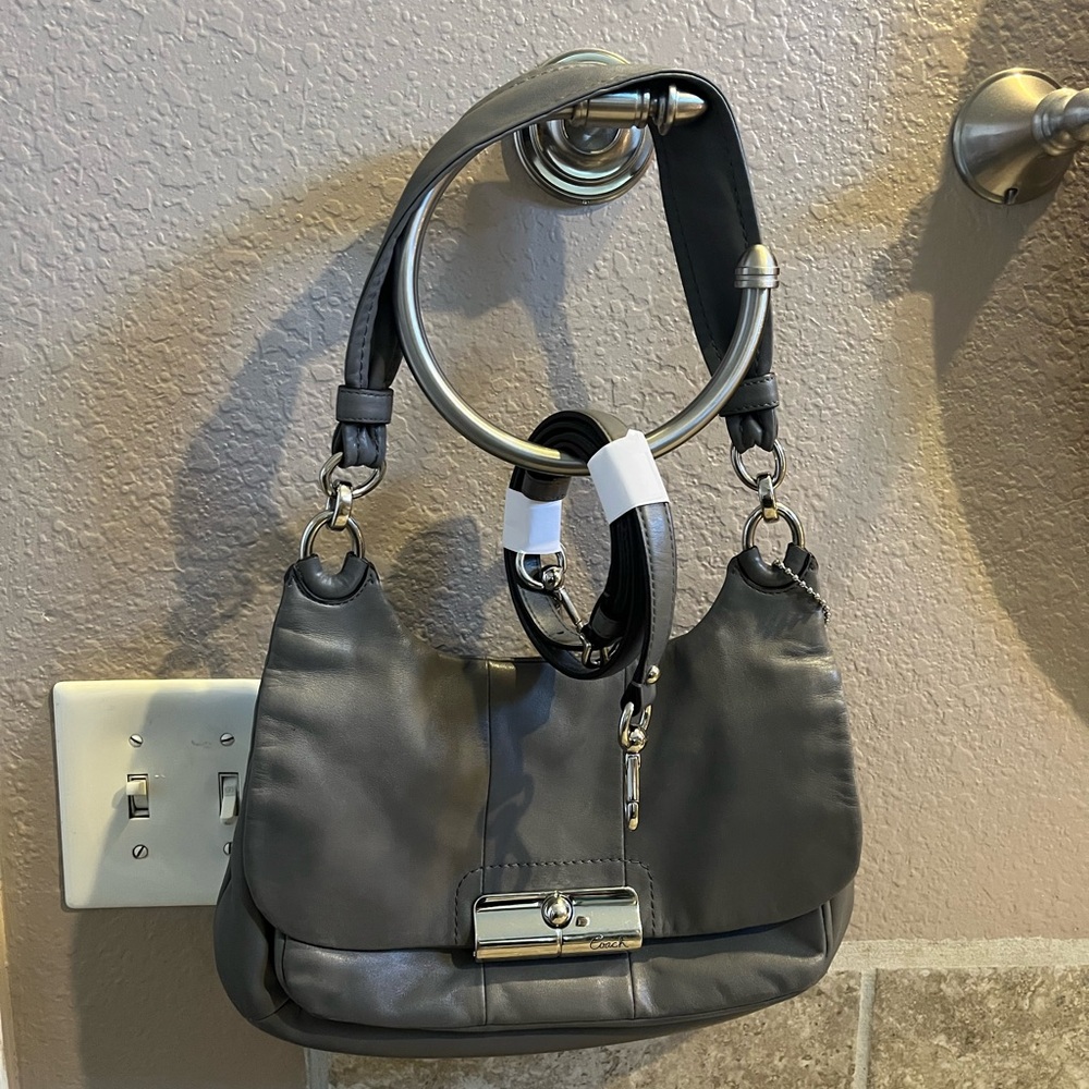 Coach Kristen Convertible Hobo Shoulder Bag with Crossbody Strap EUC